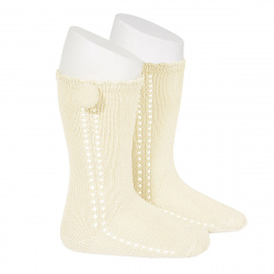 Side openwork perle knee...