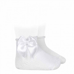 Chaussons bébé perle avec noeud en satin et roulé BLANC