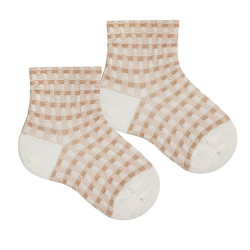 Short socks with relief ROPE