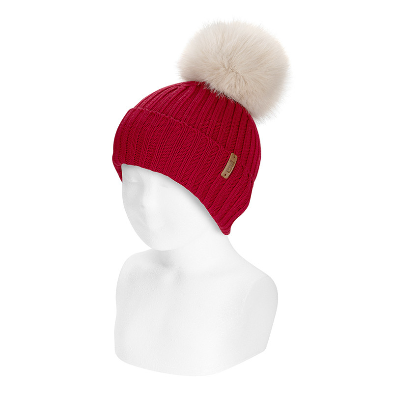 Gorra canalé amb volta i borla sintètica RED VELVET