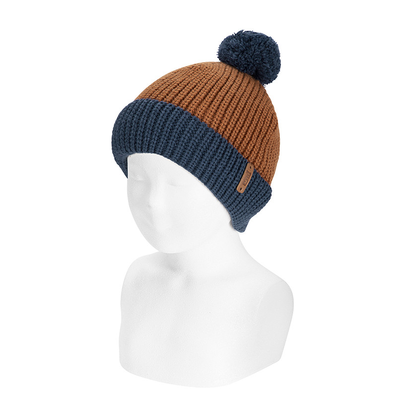 Gorra punt anglès bicolor amb borla OXID