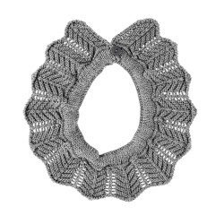 Link stitch openwork collar...