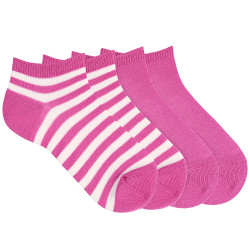 Pack: 1 pair plain trainer...