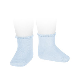 Short socks with patterned...