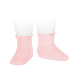 Short socks with patterned...
