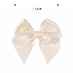 Hair clip with small satin...