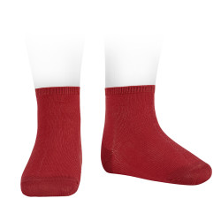 Meias pelo tornozelo em...