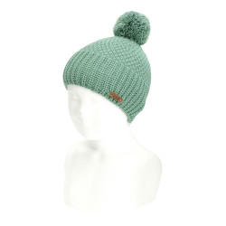 Gorro ponto arroz com borla...