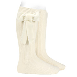 Calcetines altos con lazo...