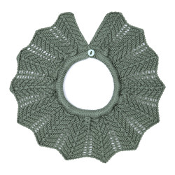 Link stitch openwork collar...