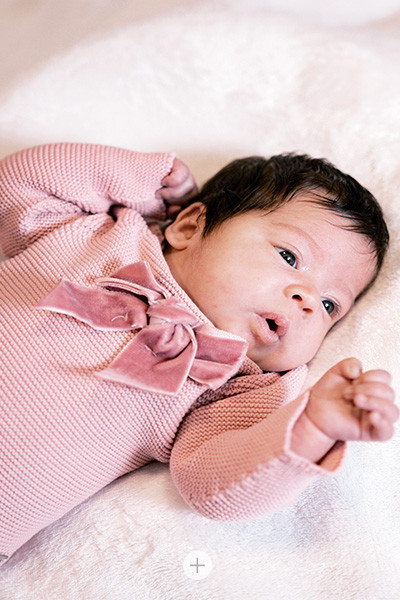 BOW OR FRILLS KNITWEAR